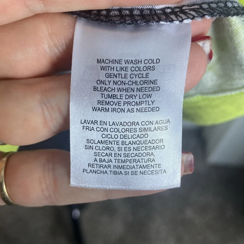 Caribbean Joe Black White Chartreuse Green Sleeveless Blouse Tank Top sz L - Picture 7 of 7